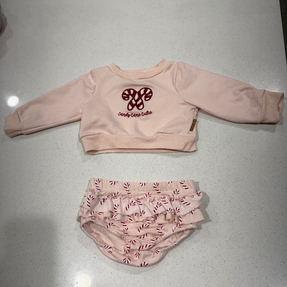 Lila & Jack Candy Cane Cutie outfit